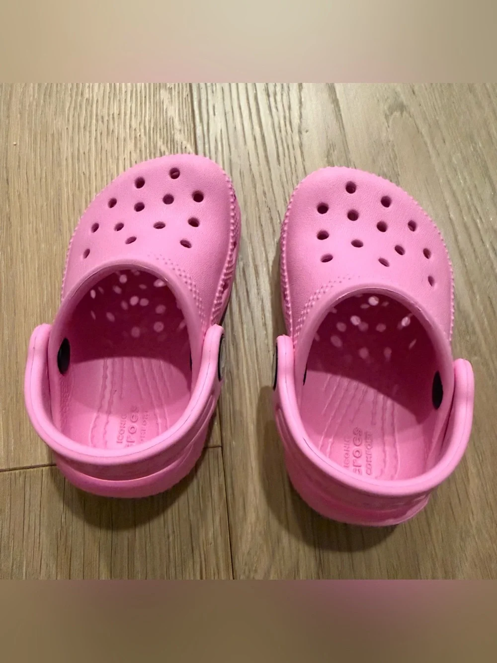 Toddler/Baby Pink CROCS Size 4